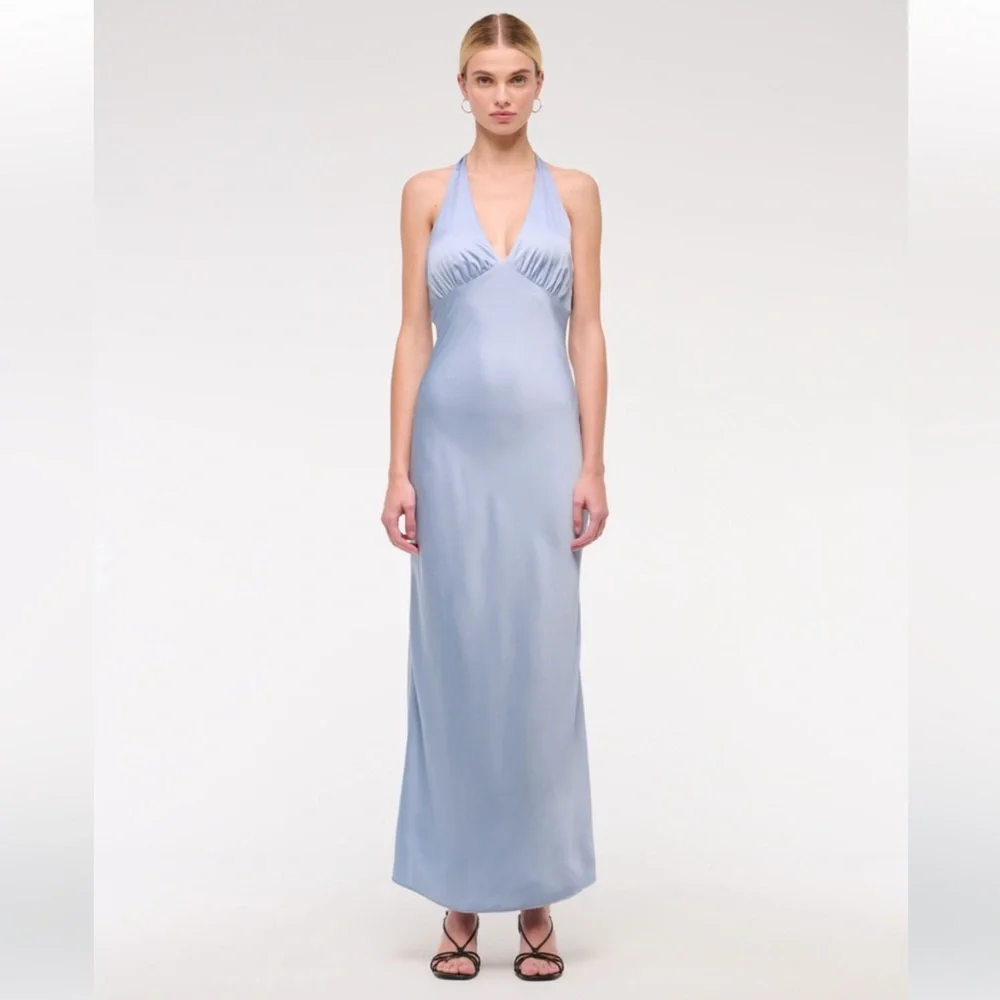 NWT Stunning elegant lilac Light Blue Julia slip Halter Maxi Dress